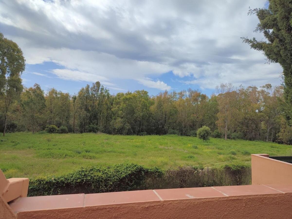 Apartamento Con Piscina Casares Zewnętrze zdjęcie