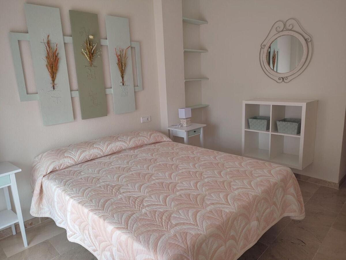 Apartamento Con Piscina Casares Zewnętrze zdjęcie