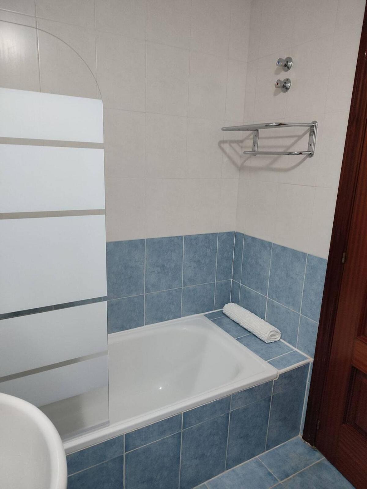 Apartamento Con Piscina Casares Zewnętrze zdjęcie